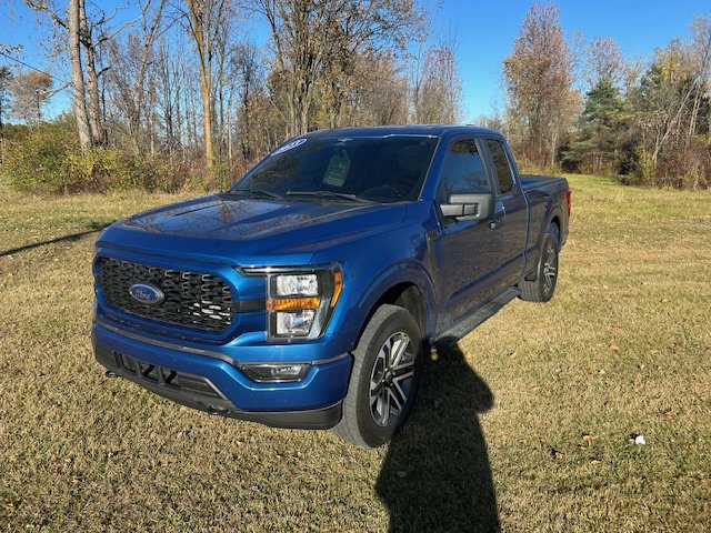 2023 Ford F-150 XL photo 3