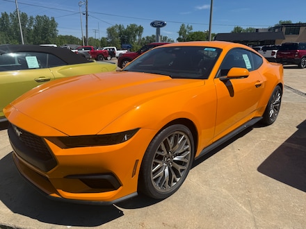 2026 Ford Mustang Ecoboost Premium Fastback CAR