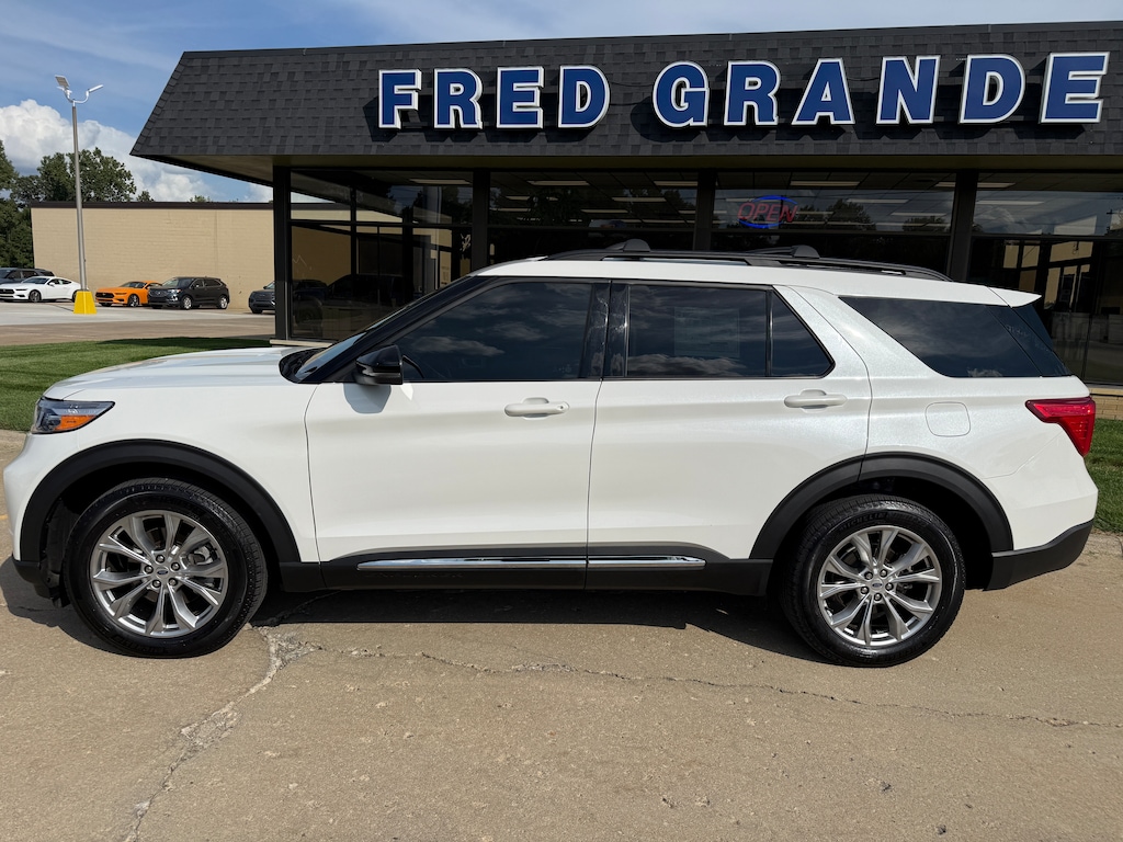 Used 2024 Ford Explorer XLT SUV