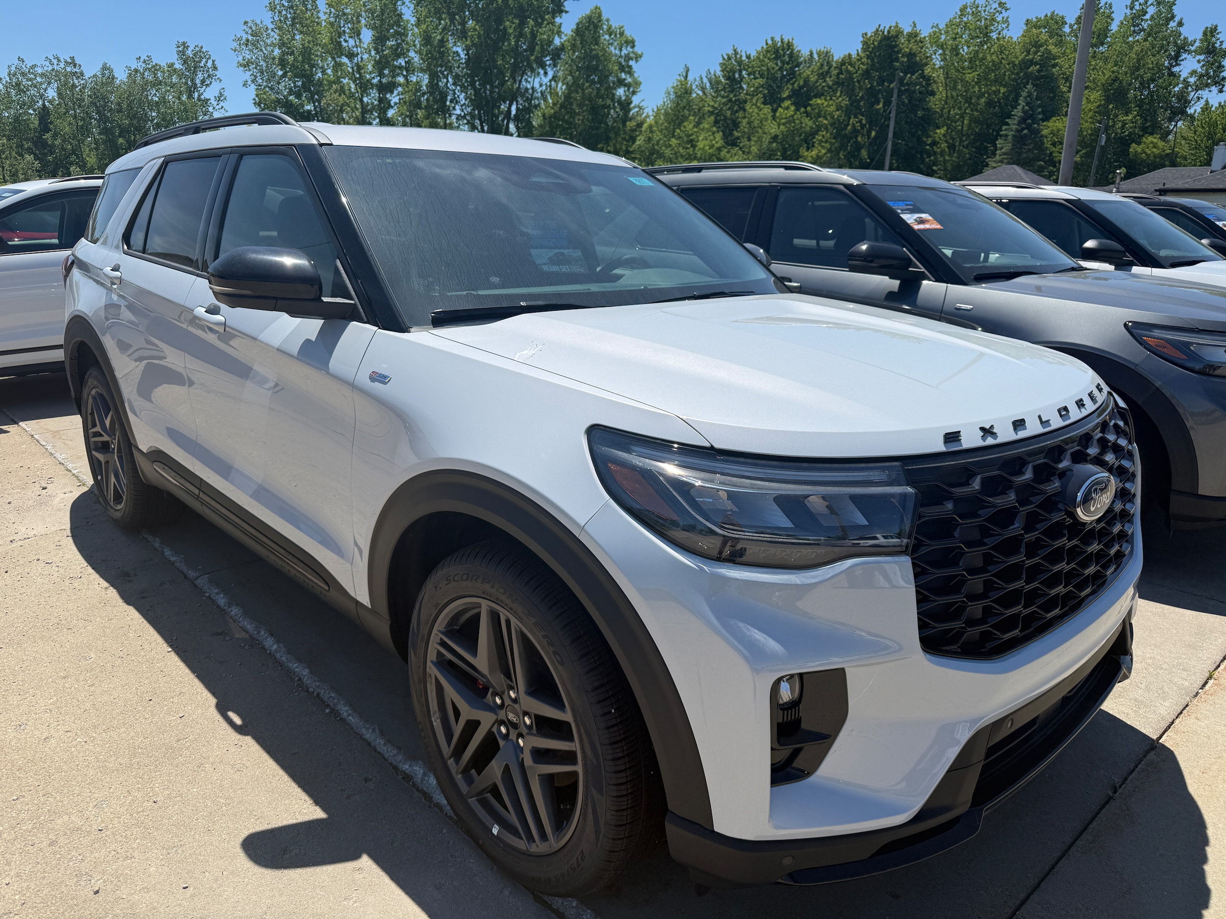 2026 Ford Explorer ST-Line 4WD 