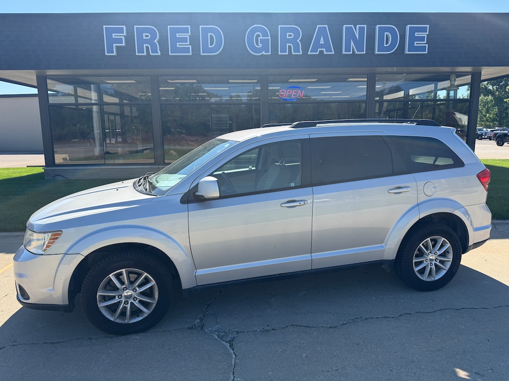 Used 2013 Dodge Journey SXT SUV