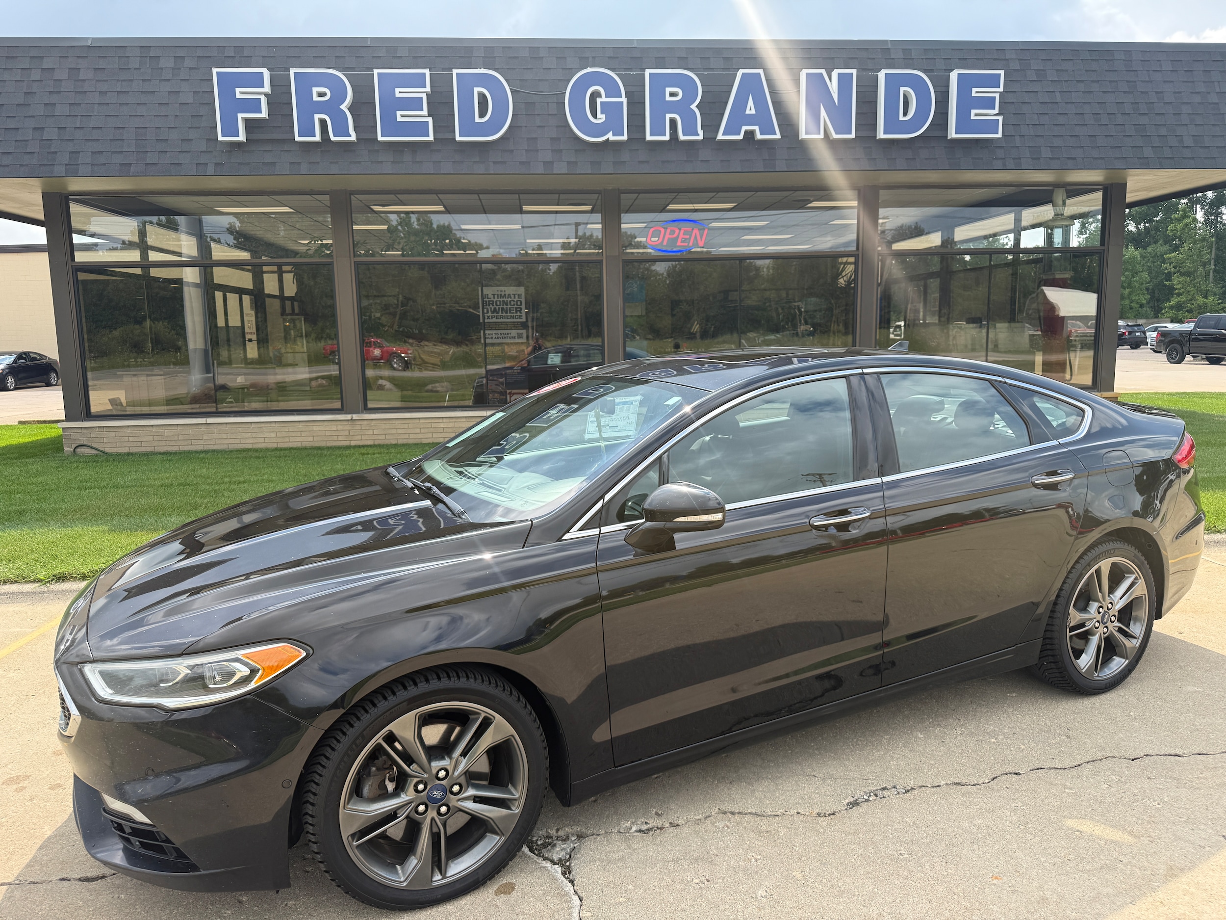 2019 Ford Fusion Sedan 