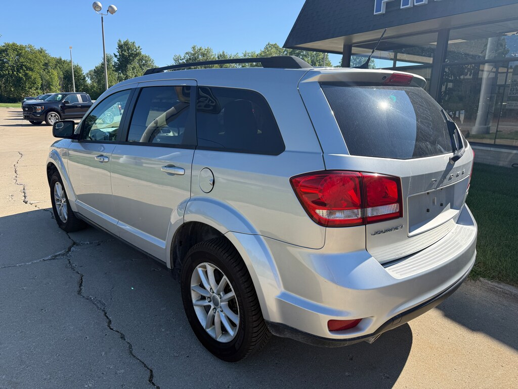 Used 2013 Dodge Journey SXT SUV