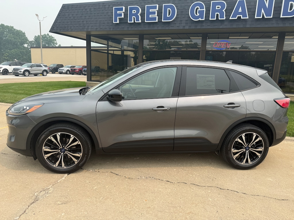 Used 2022 Ford Escape SE SUV