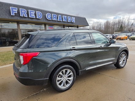 2024 Ford Explorer XLT SUV