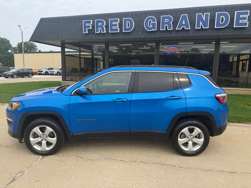 Used 2019 Jeep Compass Latitude 4x4 SUV