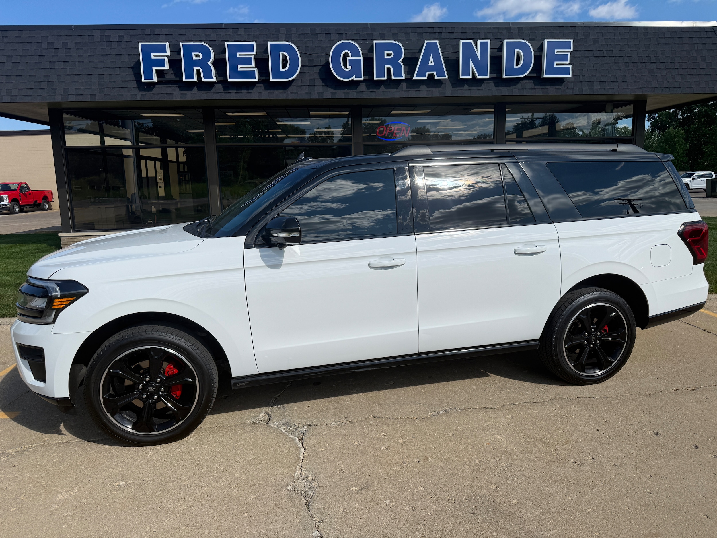 2024 Ford Expedition Max SUV 