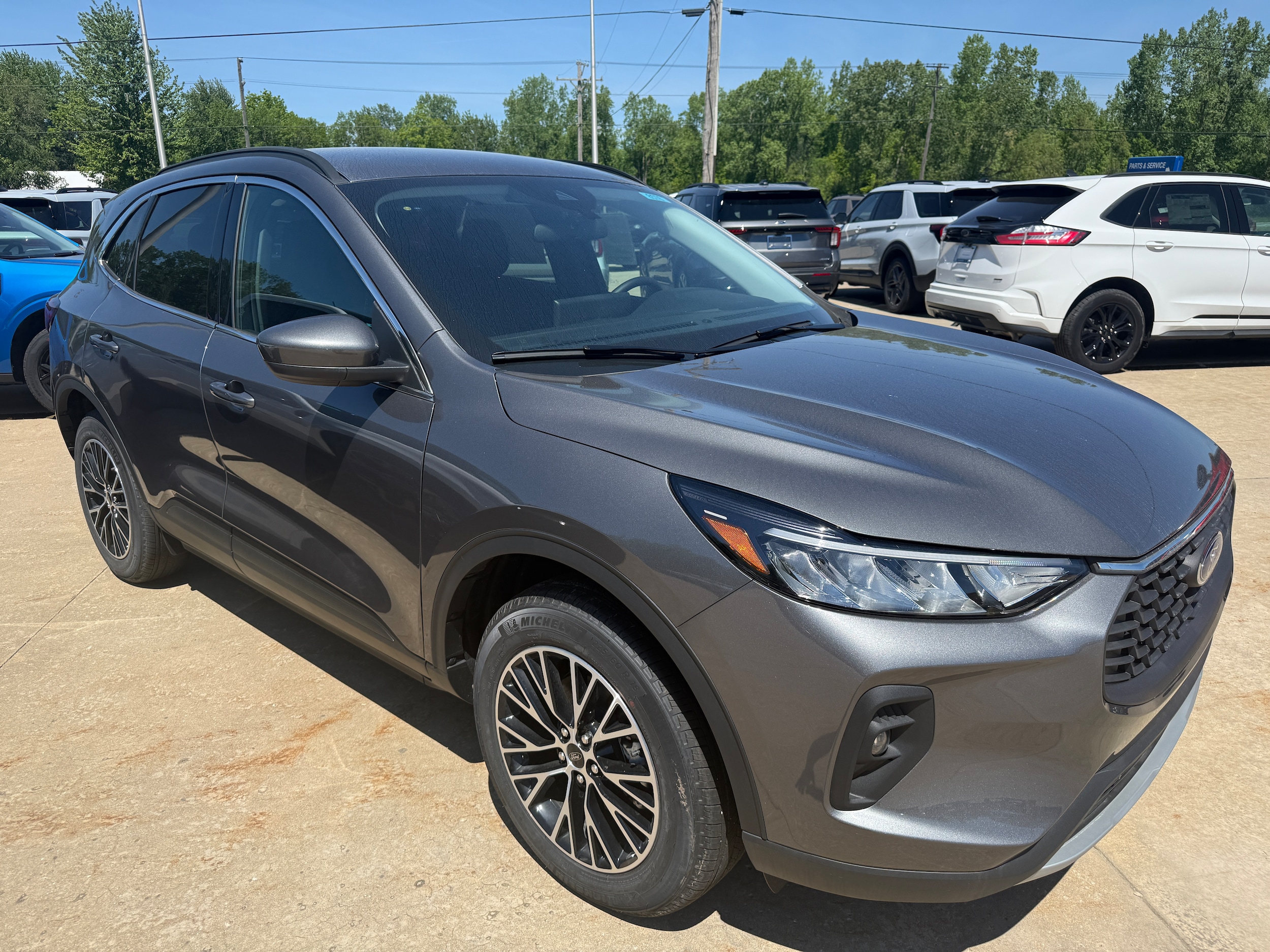 2026 Ford Escape PHEV FWD 