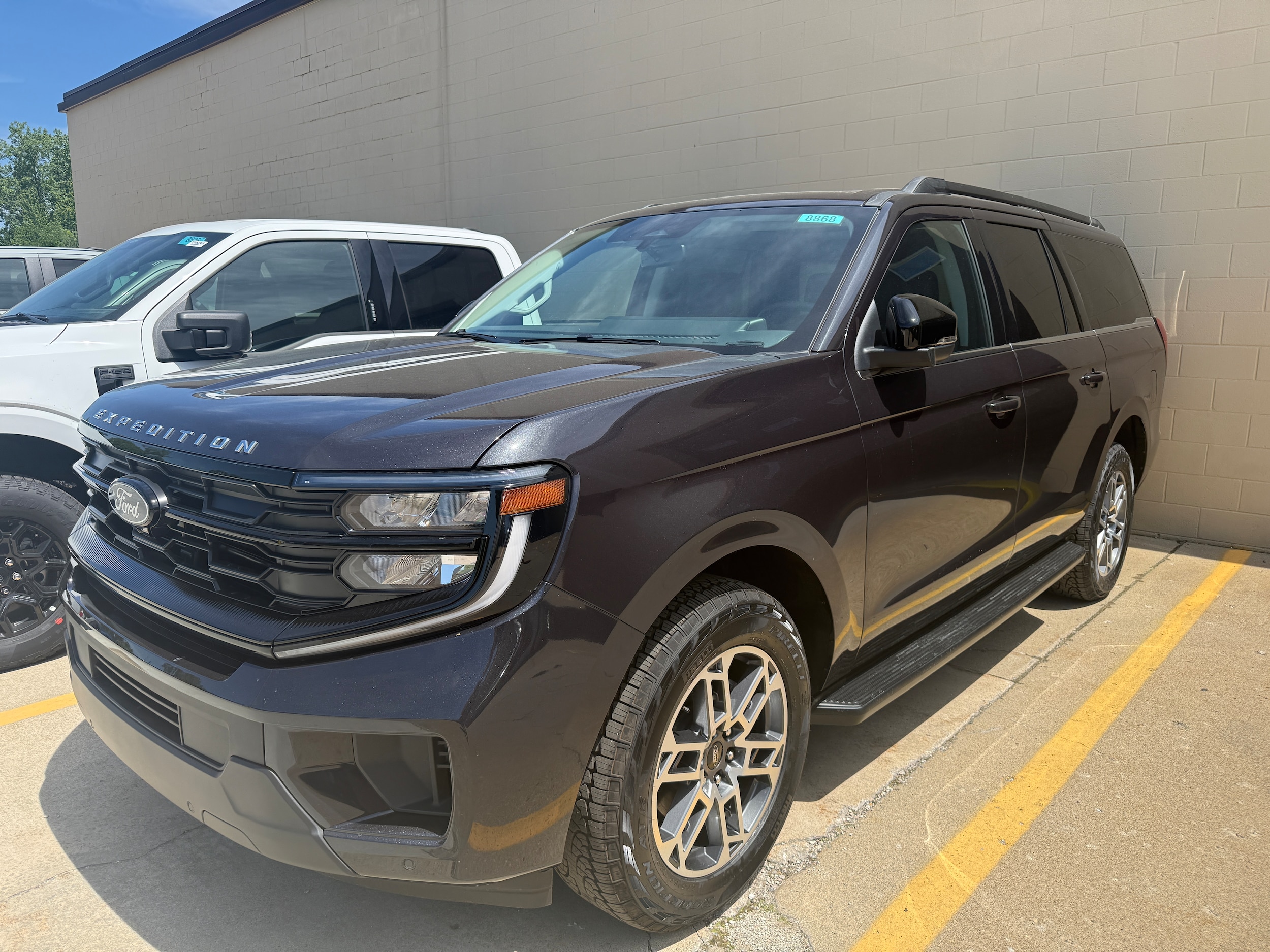 2026 Ford Expedition Active MAX 4x4's photo