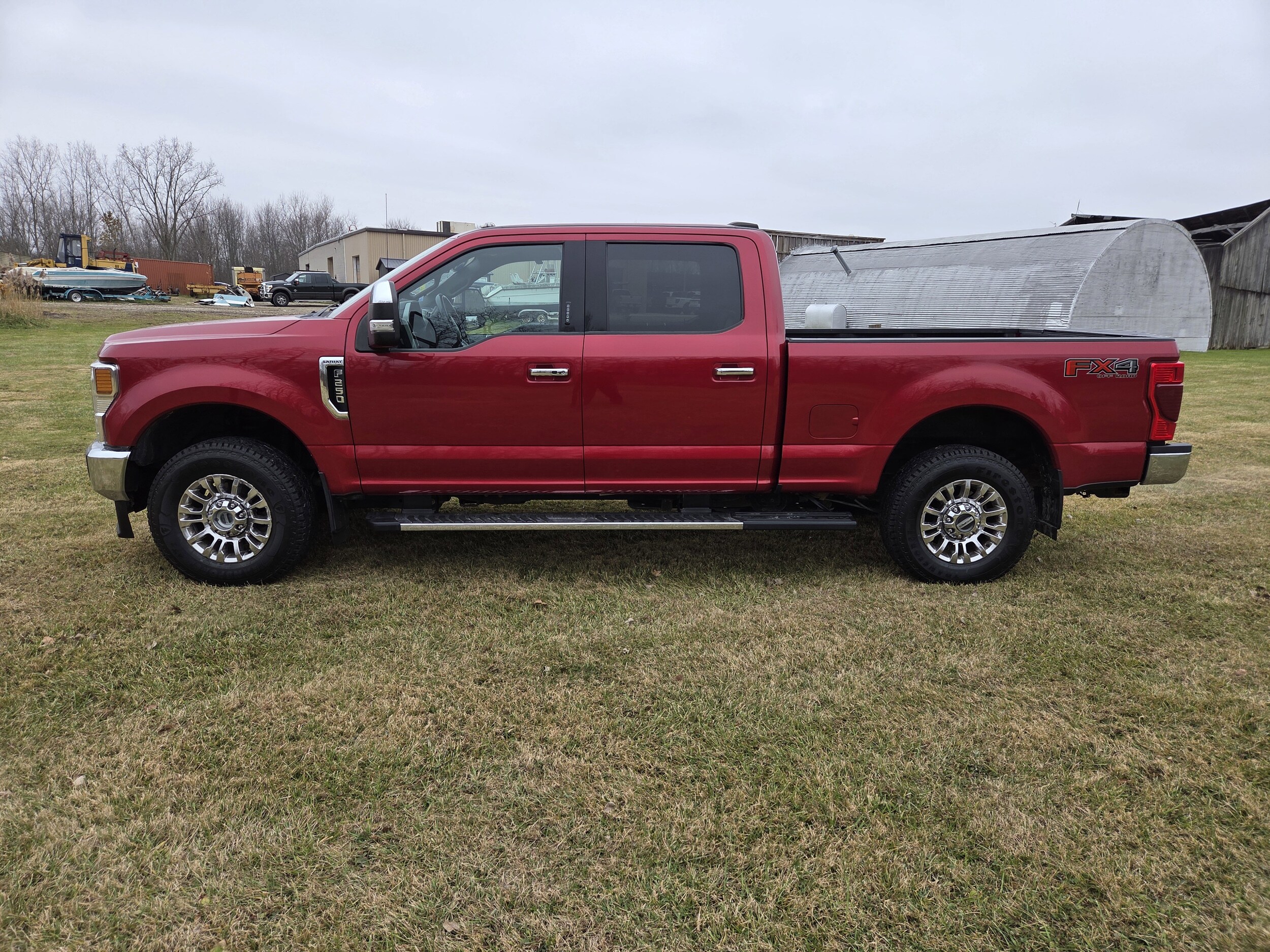 2021 Ford F-250 Lariat photo 3
