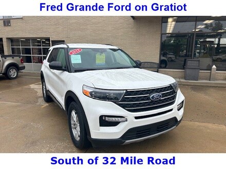 2022 Ford Explorer XLT SUV