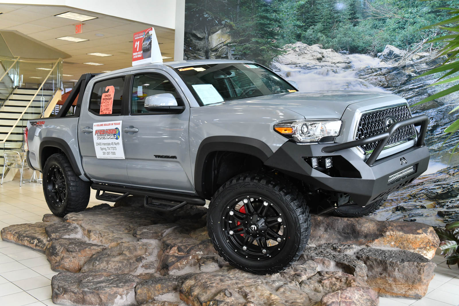 No Limit Custom Trucks | Fred Haas Toyota World