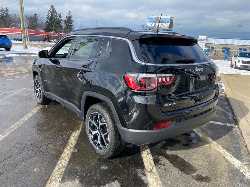 Used 2025 Jeep Compass Limited Limited 4x4