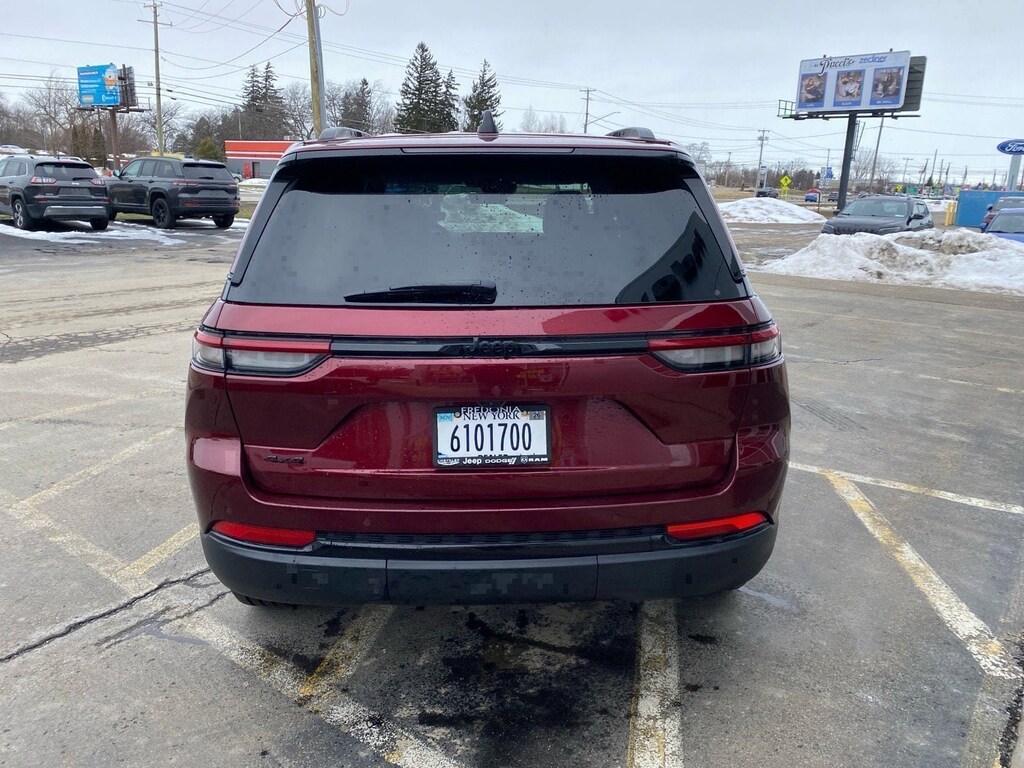 Used 2025 Jeep Grand Cherokee Altitude X Altitude X 4x4