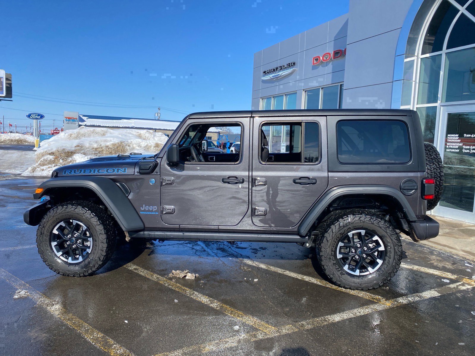 Used 2025 Jeep Wrangler 4xe Rubicon 4XE with VIN 1C4RJXR61SW584042 for sale in Fredonia, NY