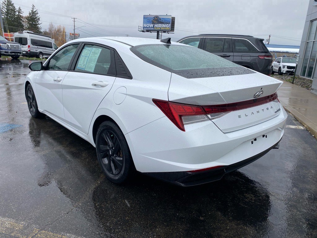 Used 2021 Hyundai Elantra Hybrid Blue Blue DCT