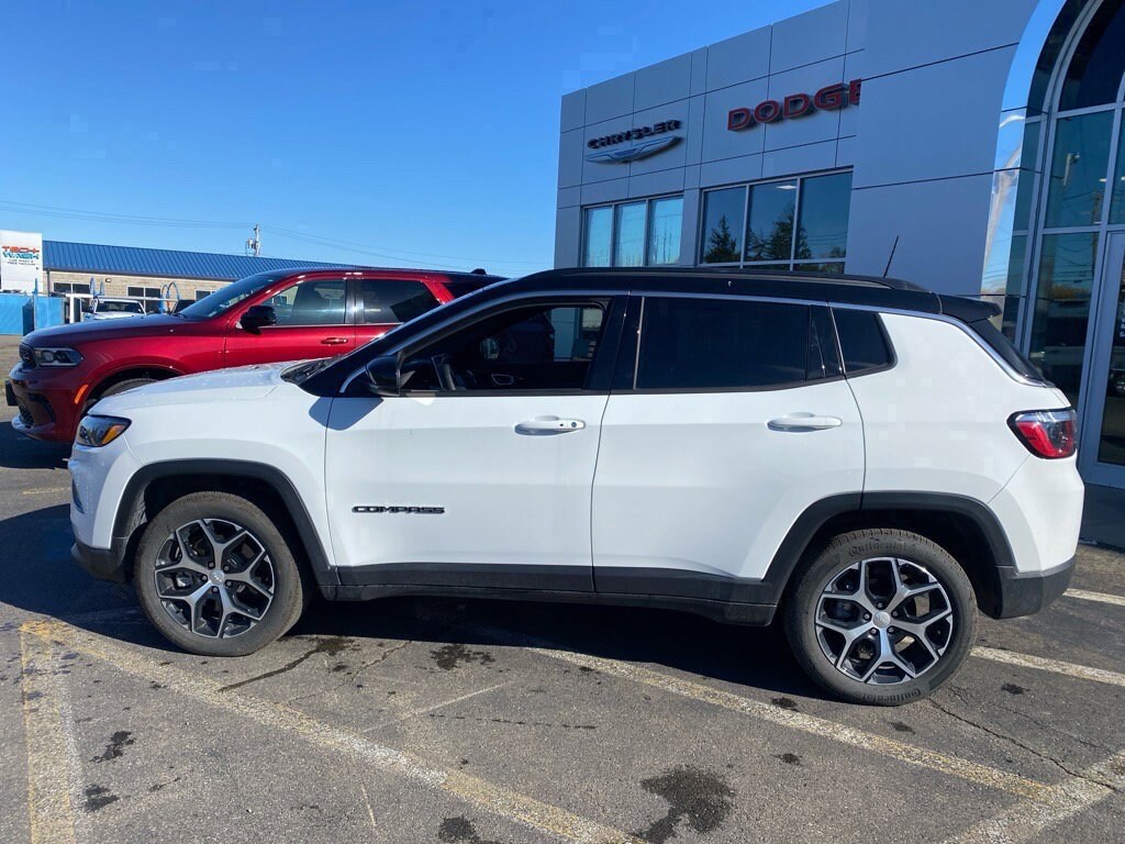 Used 2024 Jeep Compass Limited Limited 4x4