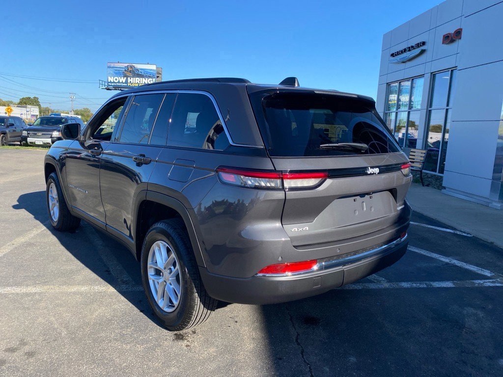 Used 2025 Jeep Grand Cherokee Laredo X Laredo X 4x4