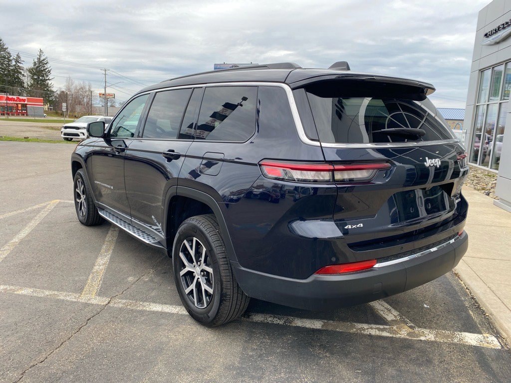 Used 2024 Jeep Grand Cherokee L Limited Limited 4x4