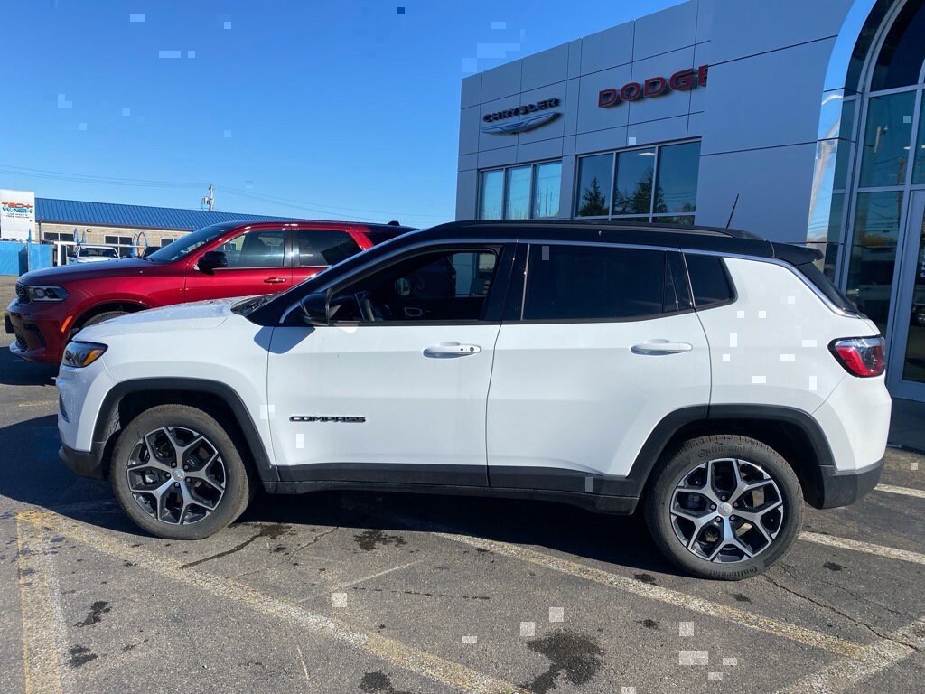 Used 2024 Jeep Compass Limited Limited 4x4