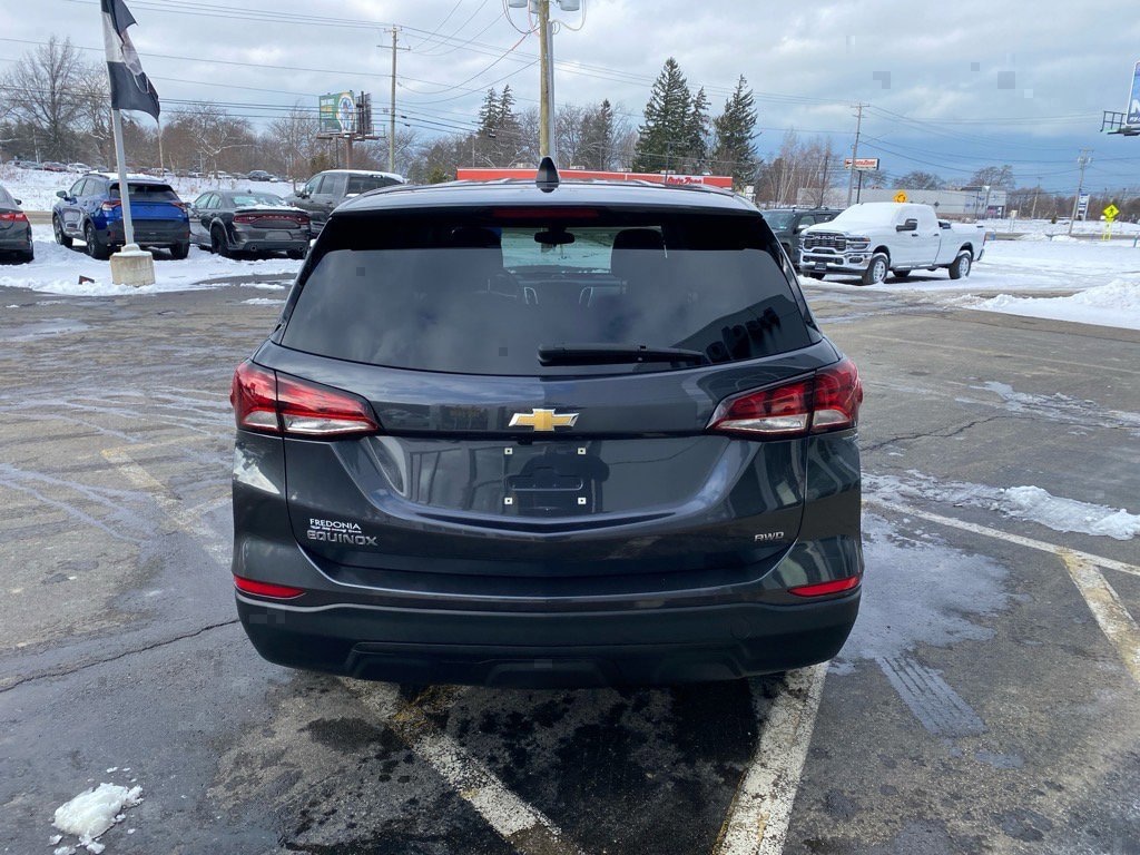 Used 2022 Chevrolet Equinox LS AWD LS w/1LS