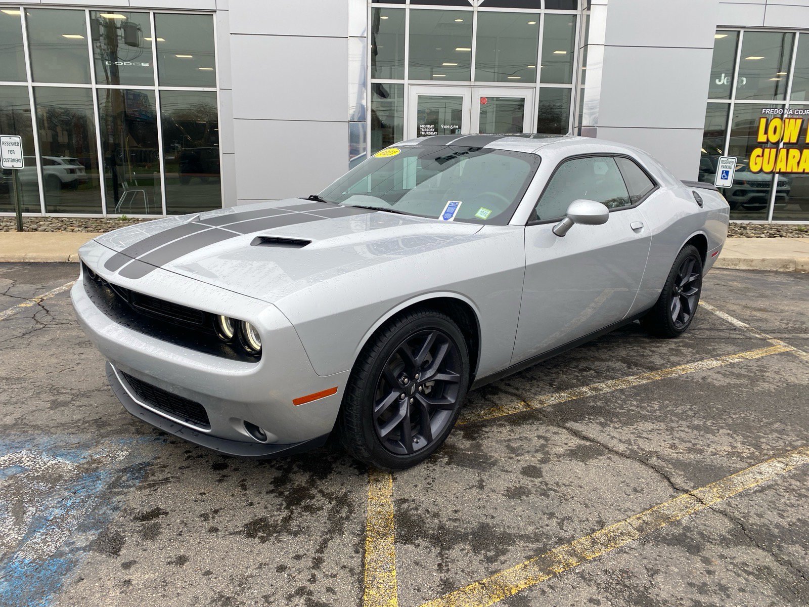 2023 Dodge Challenger SXT