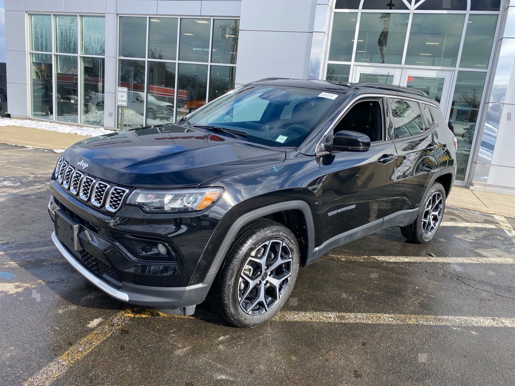 2025 Jeep Compass Limited's photo