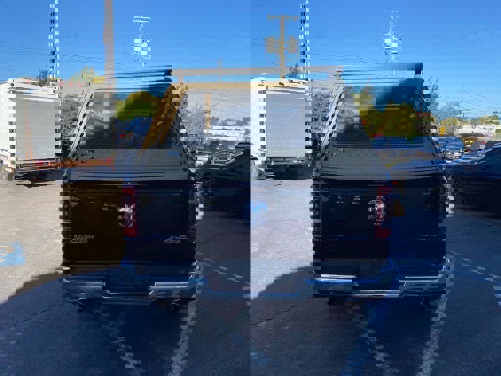 2021 Ram 1500 Laramie photo 4