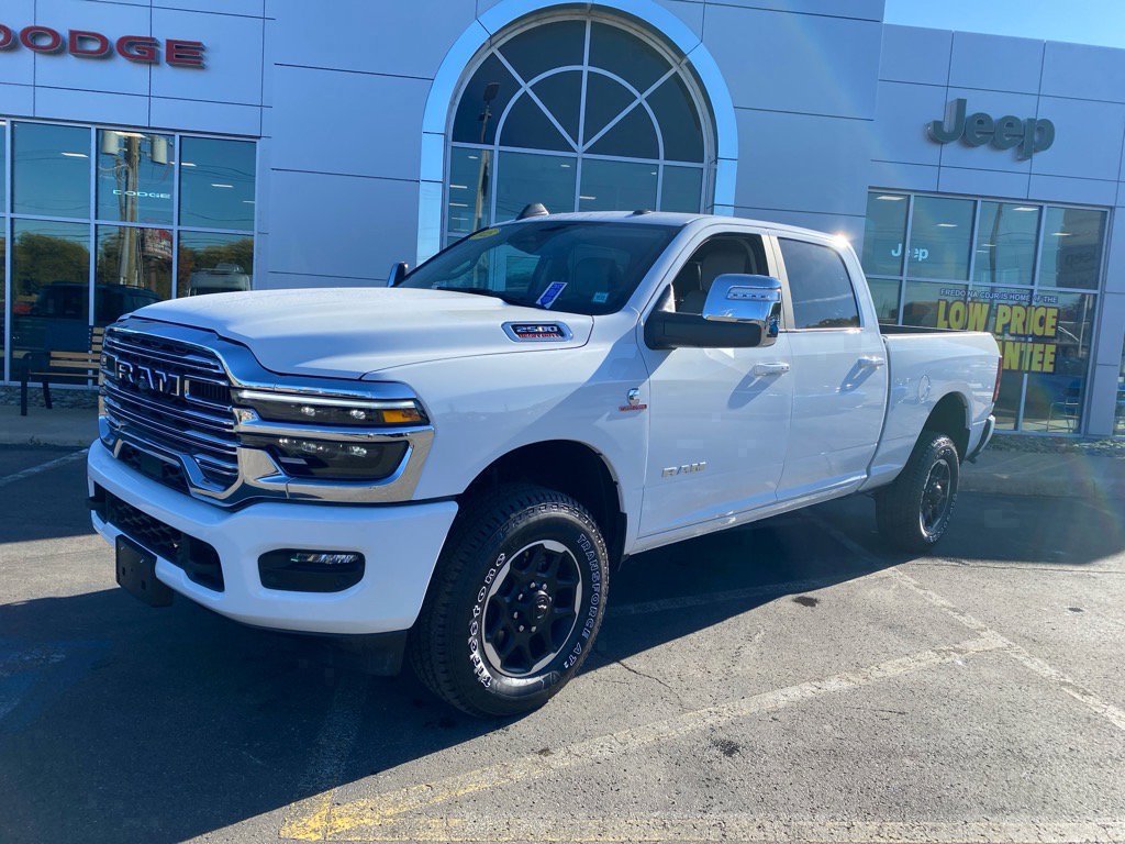 2025 RAM Ram 2500 Pickup Laramie's photo