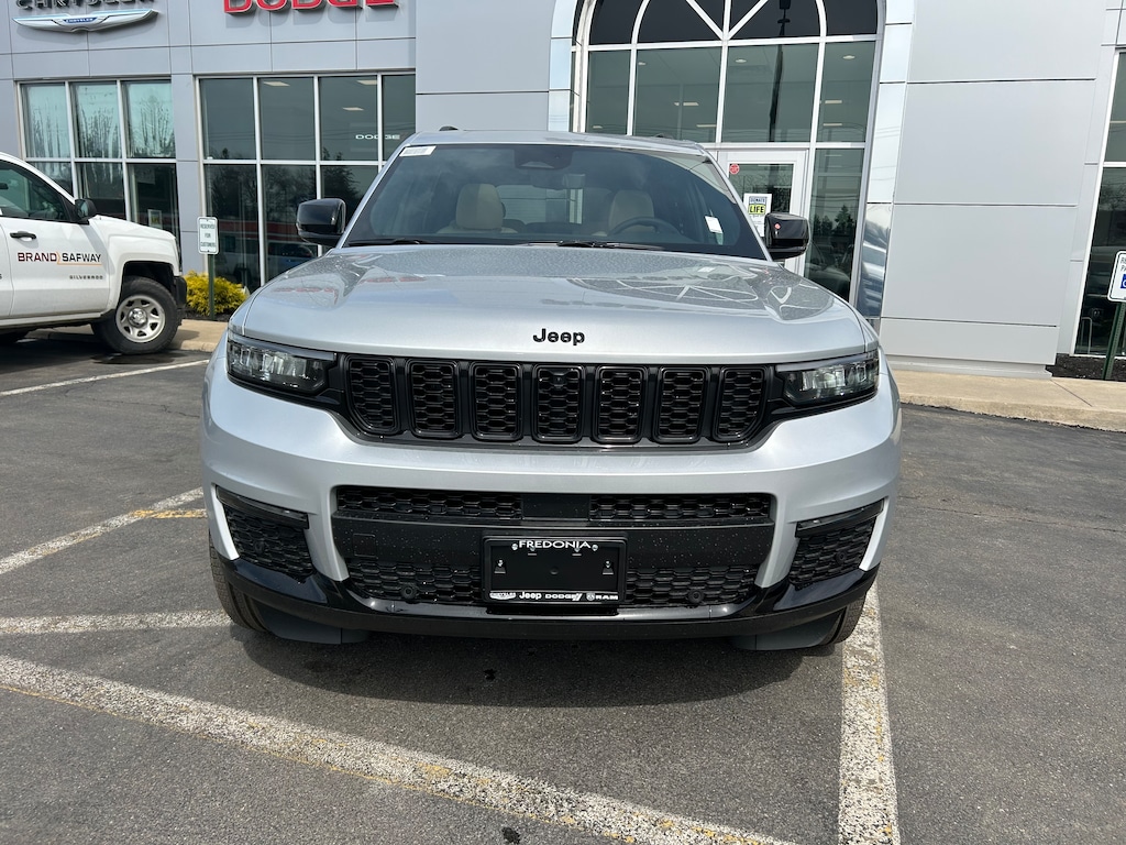 2024 Jeep Grand Cherokee L LIMITED 4X4 For Sale in Jamestown and