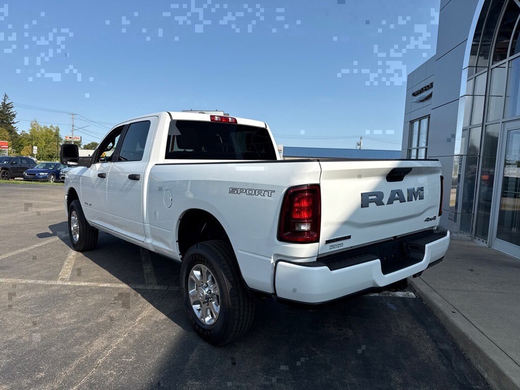 Used 2025 Ram 2500 Big Horn Big Horn 4x4 Crew Cab 64 Box