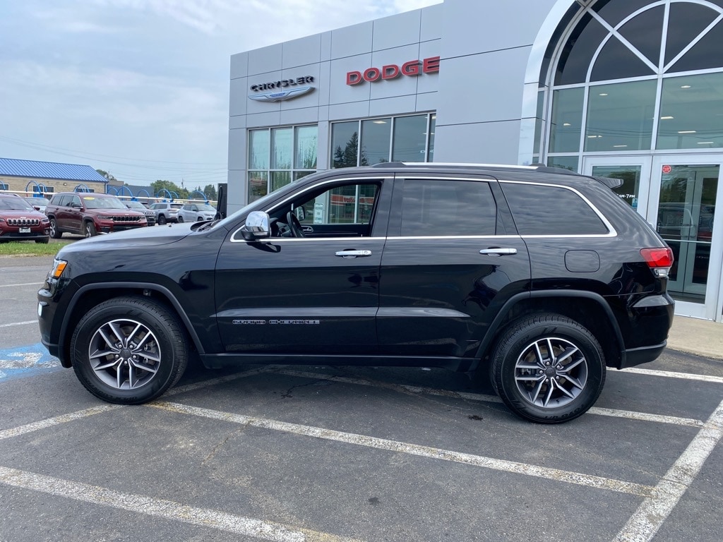 Used 2021 Jeep Grand Cherokee Limited with VIN 1C4RJFBG4MC872171 for sale in Fredonia, NY