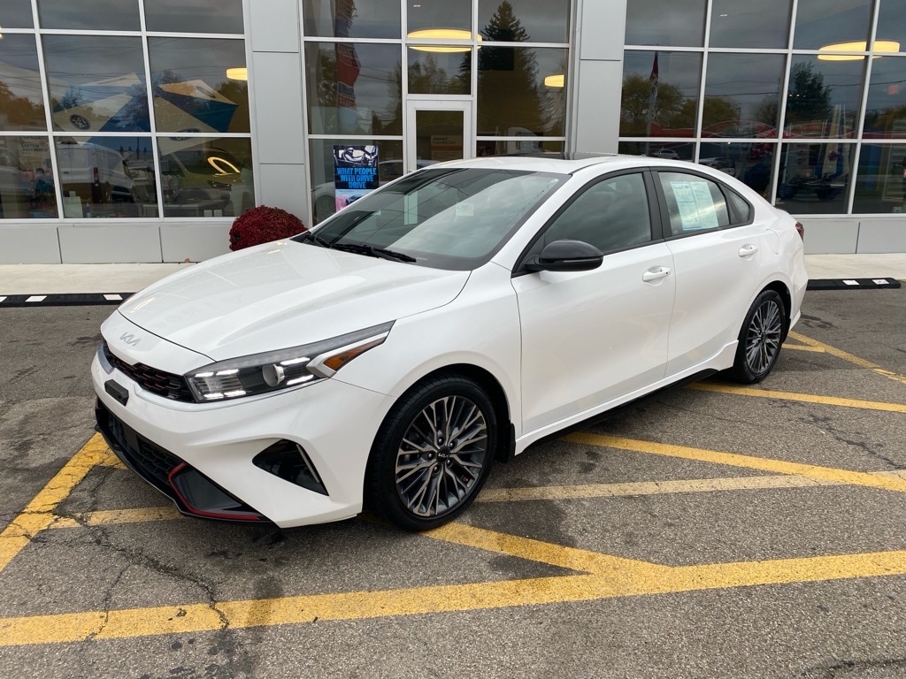 2022 Kia FORTE GT-Line