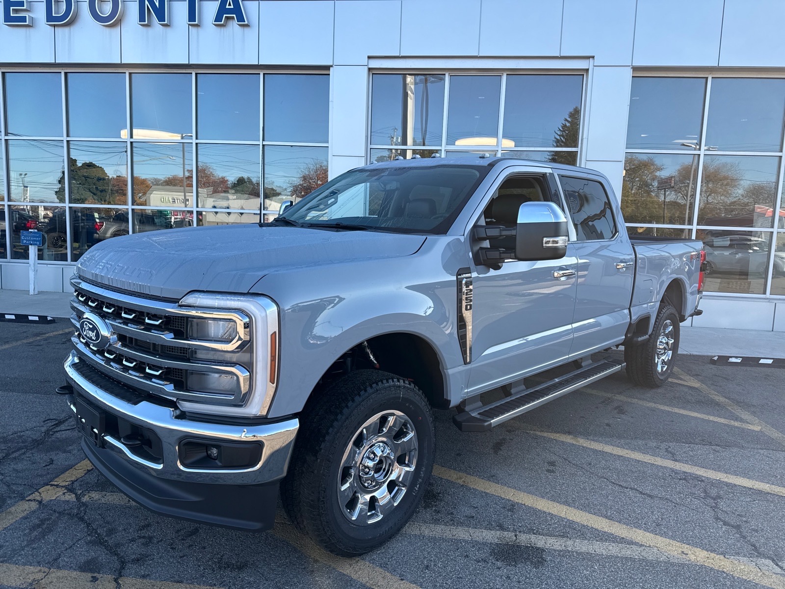 2027 Ford F-250 Super Duty Lariat