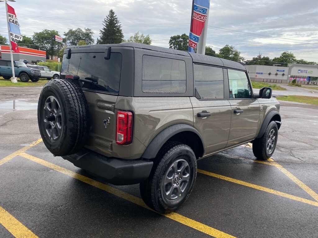 2025 Ford Bronco Big Bend photo 2