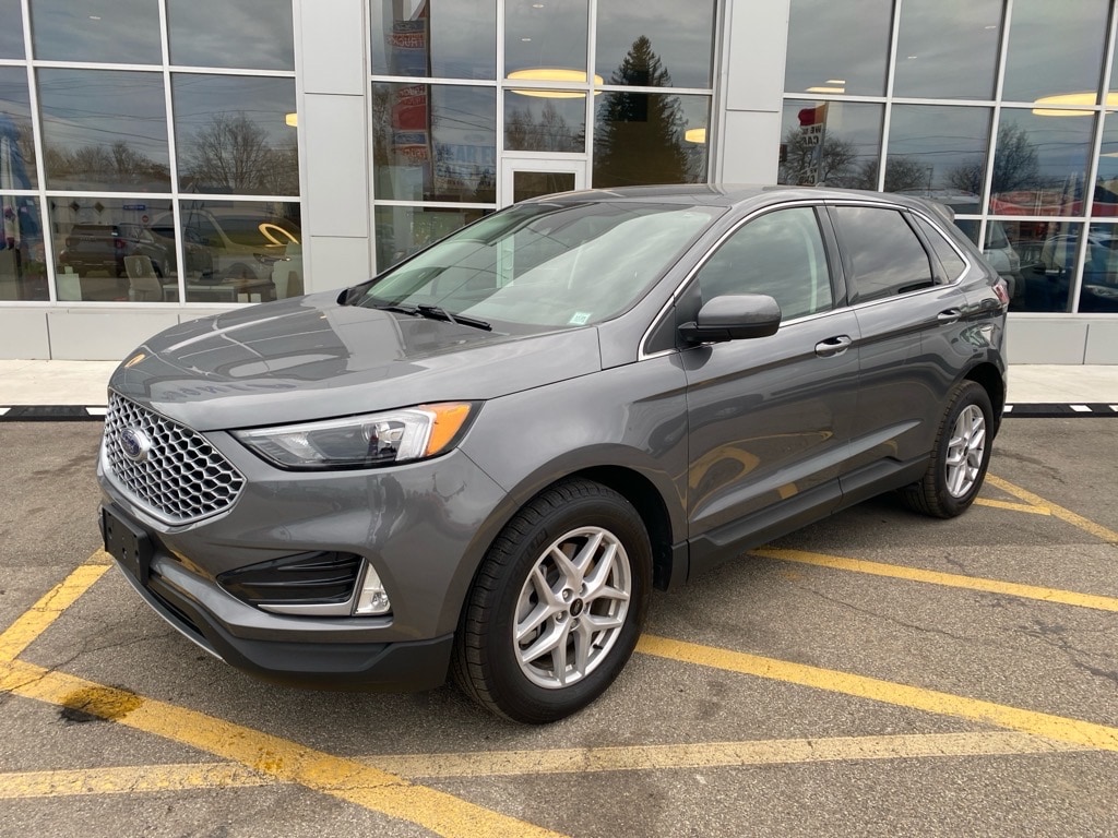 2024 Ford Edge SEL's photo