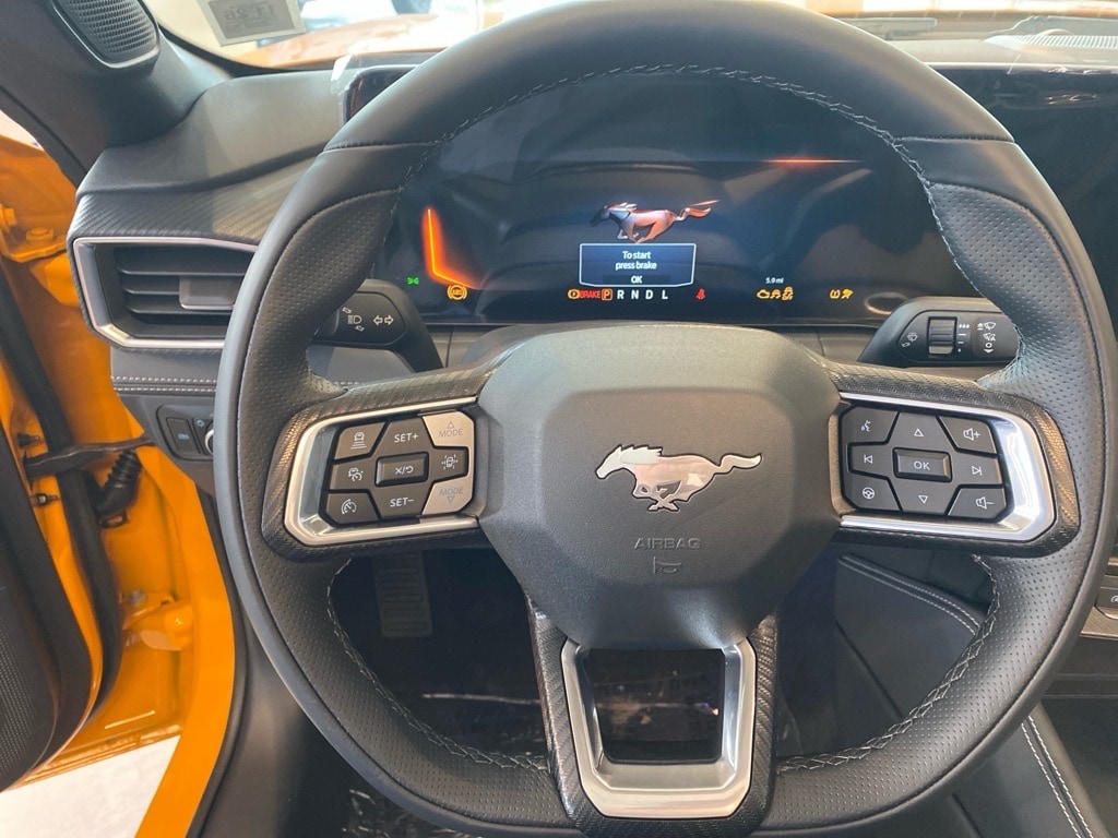 2026 Ford Mustang EcoBoost Premium Convertible - Photo 8