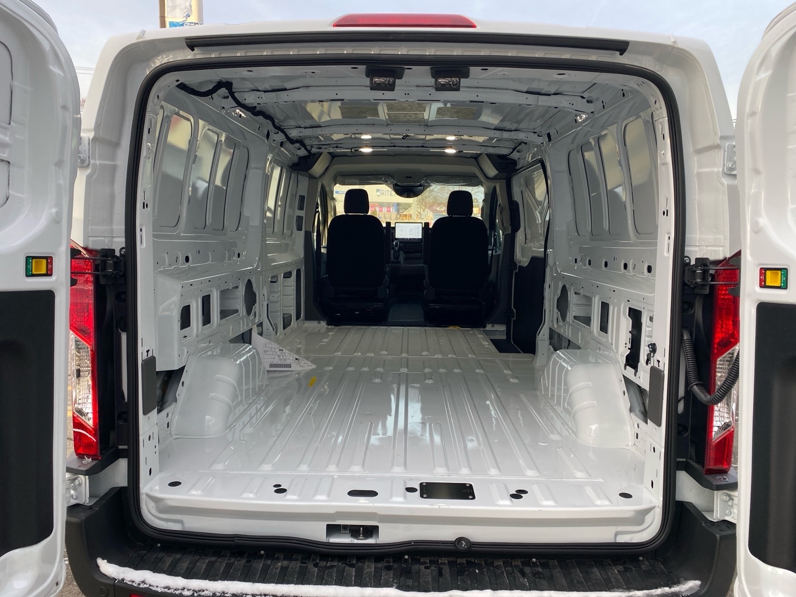 2026 Ford Transit Van Base - Photo 11