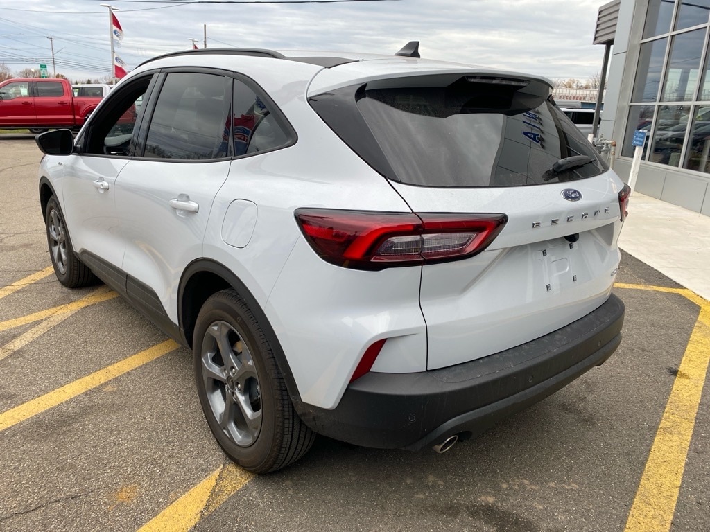 Used 2025 Ford Escape ST-Line SUV