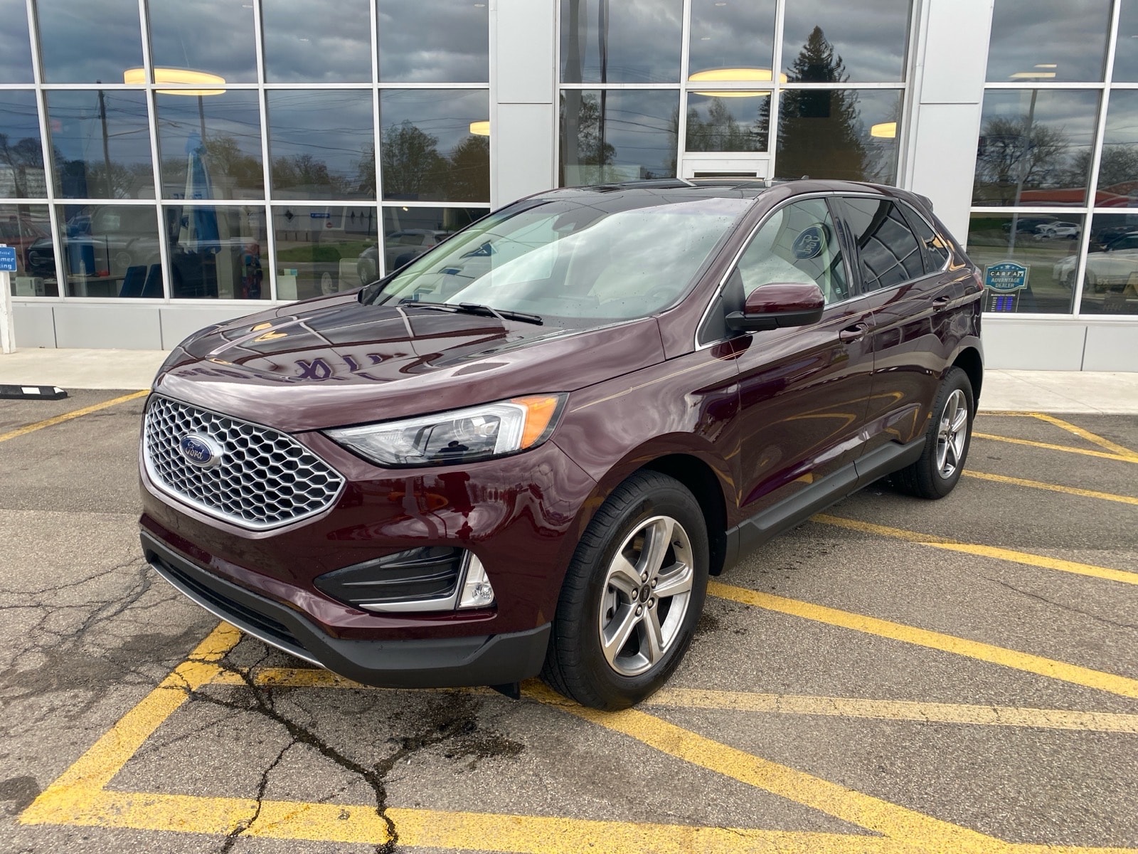 2024 Ford Edge SEL AWD's photo