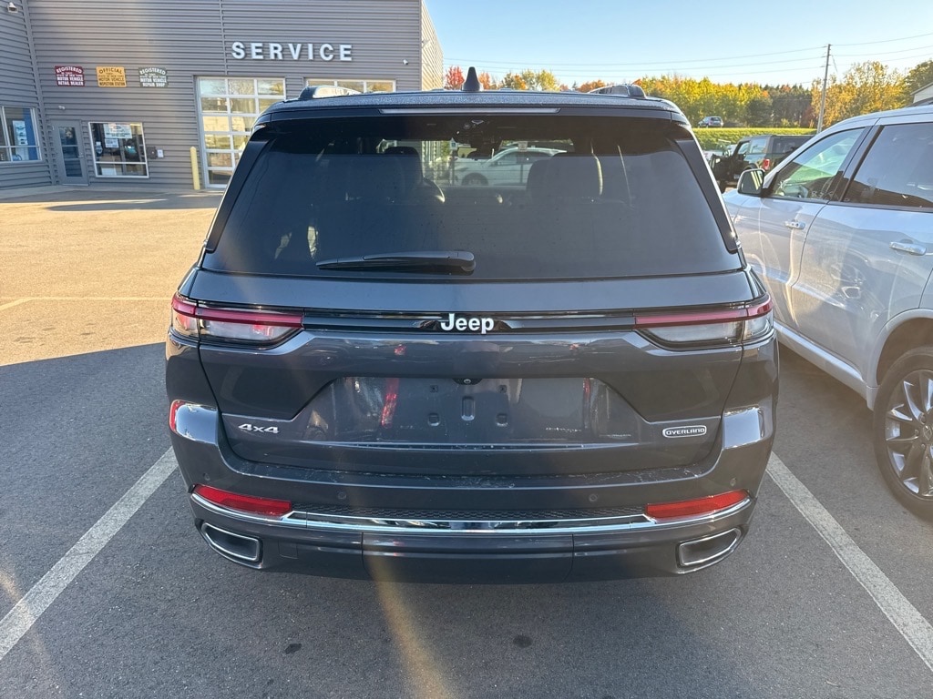Used 2024 Jeep Grand Cherokee Overland SUV