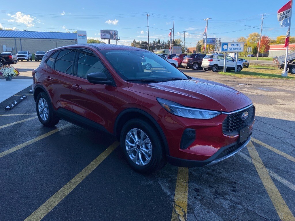 New 2025 Ford Escape Active SUV