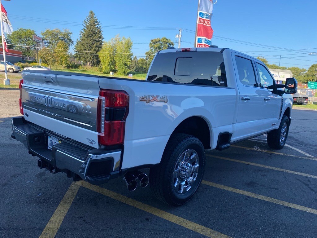 2026 Ford F-350 King Ranch photo 4