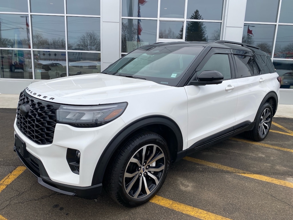 Used 2025 Ford Explorer ST-Line SUV