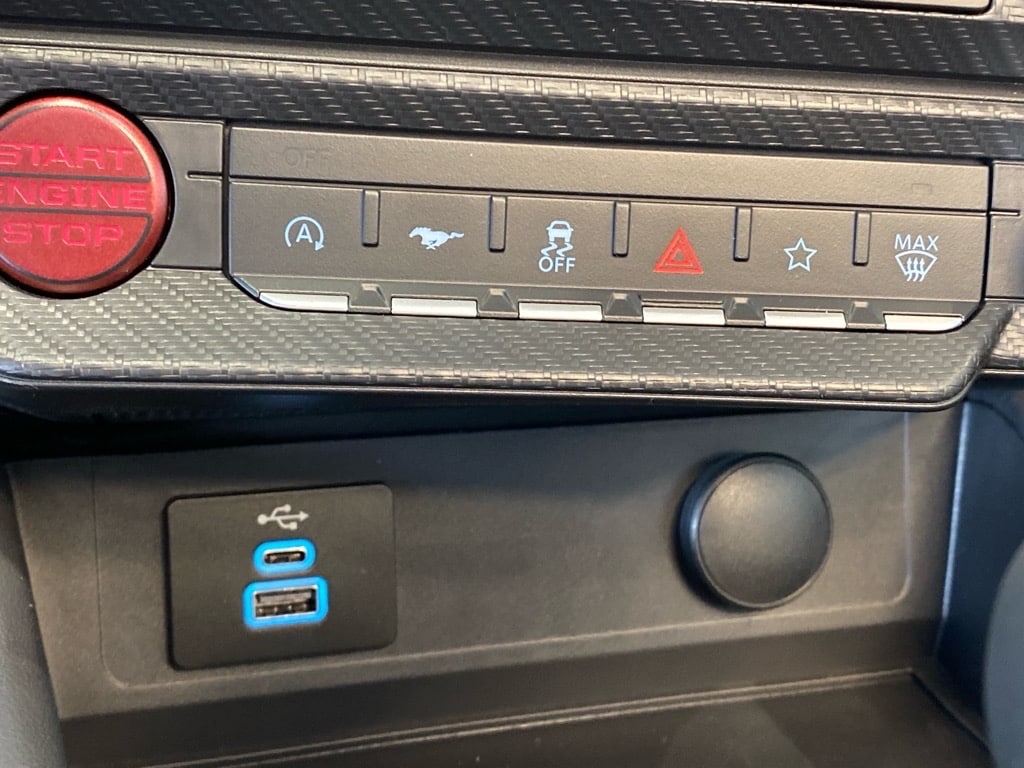 2026 Ford Mustang EcoBoost Premium Convertible - Photo 11