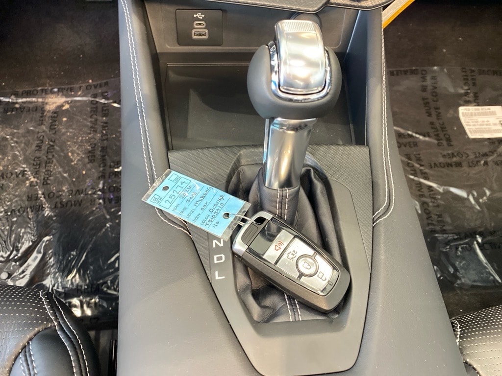 2026 Ford Mustang EcoBoost Premium Convertible - Photo 10