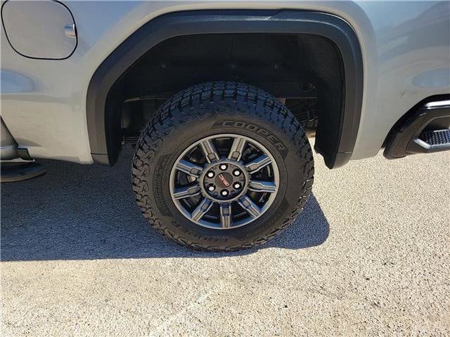2024 GMC Sierra 1500 AT4X - Photo 9