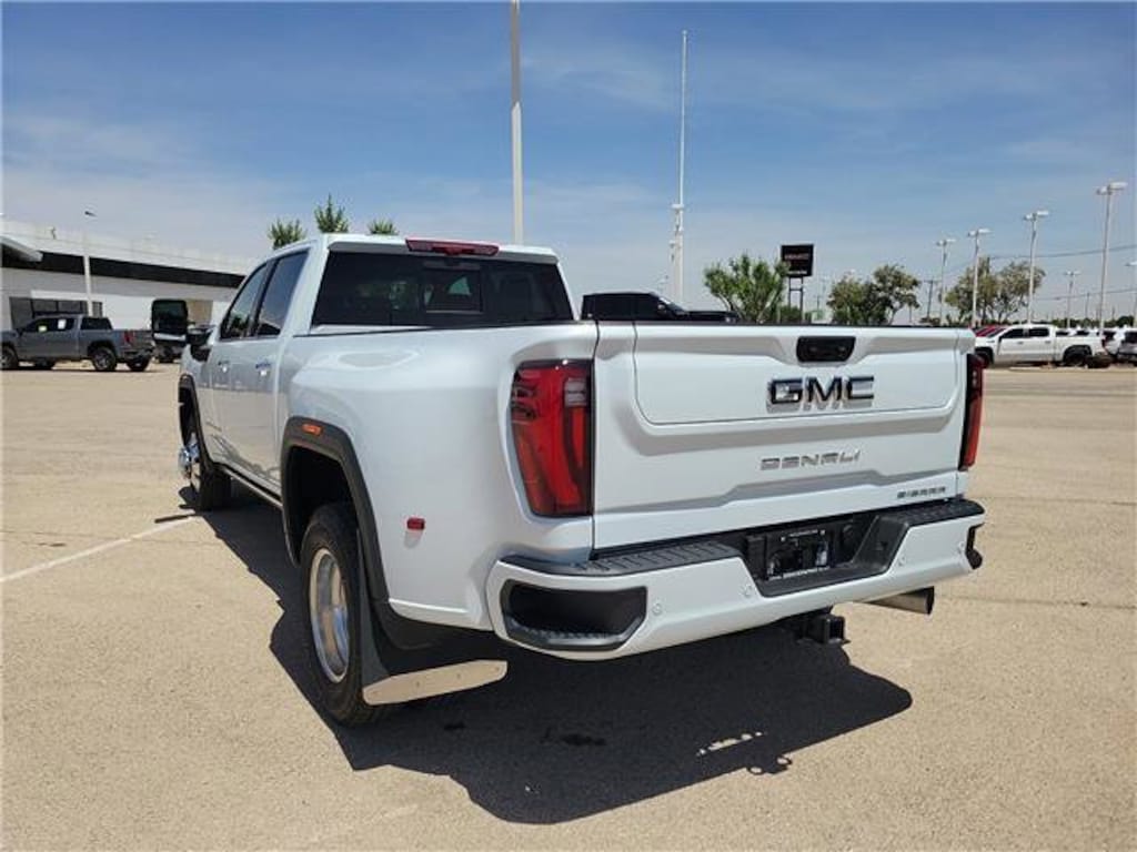 New 2026 GMC Sierra 3500 HD Denali Ultimate DRW Truck