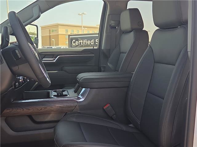 2026 GMC Sierra 2500HD SLT - Photo 11
