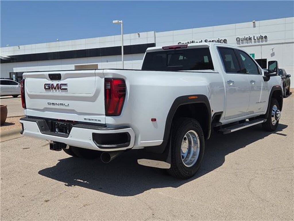 New 2026 GMC Sierra 3500 HD Denali DRW Truck